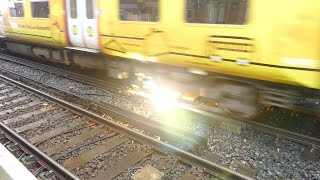 Merseyrail 507 009 making arcs at Birkdale station [upl. by Lynnette]